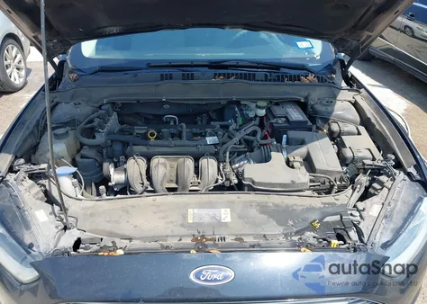 2016 Ford Fusion S z USA, uszkodzony, nr VIN 3FA6P0G71GR156511